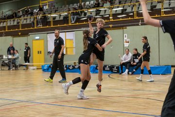 Bild 110 - wCJ SV Henstedt Ulzburg - HSG Herzhorn/Kollmar/Neuendorf : Ergebnis: 35:29